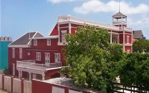 Sold Under Reservation – Aura Winkel