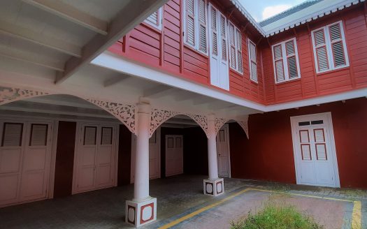 Sold Under Reservation – Aura Winkel