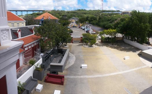 Sold Under Reservation – Aura Winkel