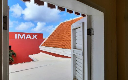 Sold Under Reservation – Aura Winkel